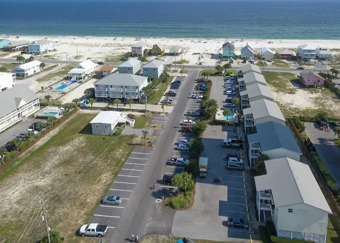 Fun Seahorse With Gas Grill W&d & Pool Access - Walk To West